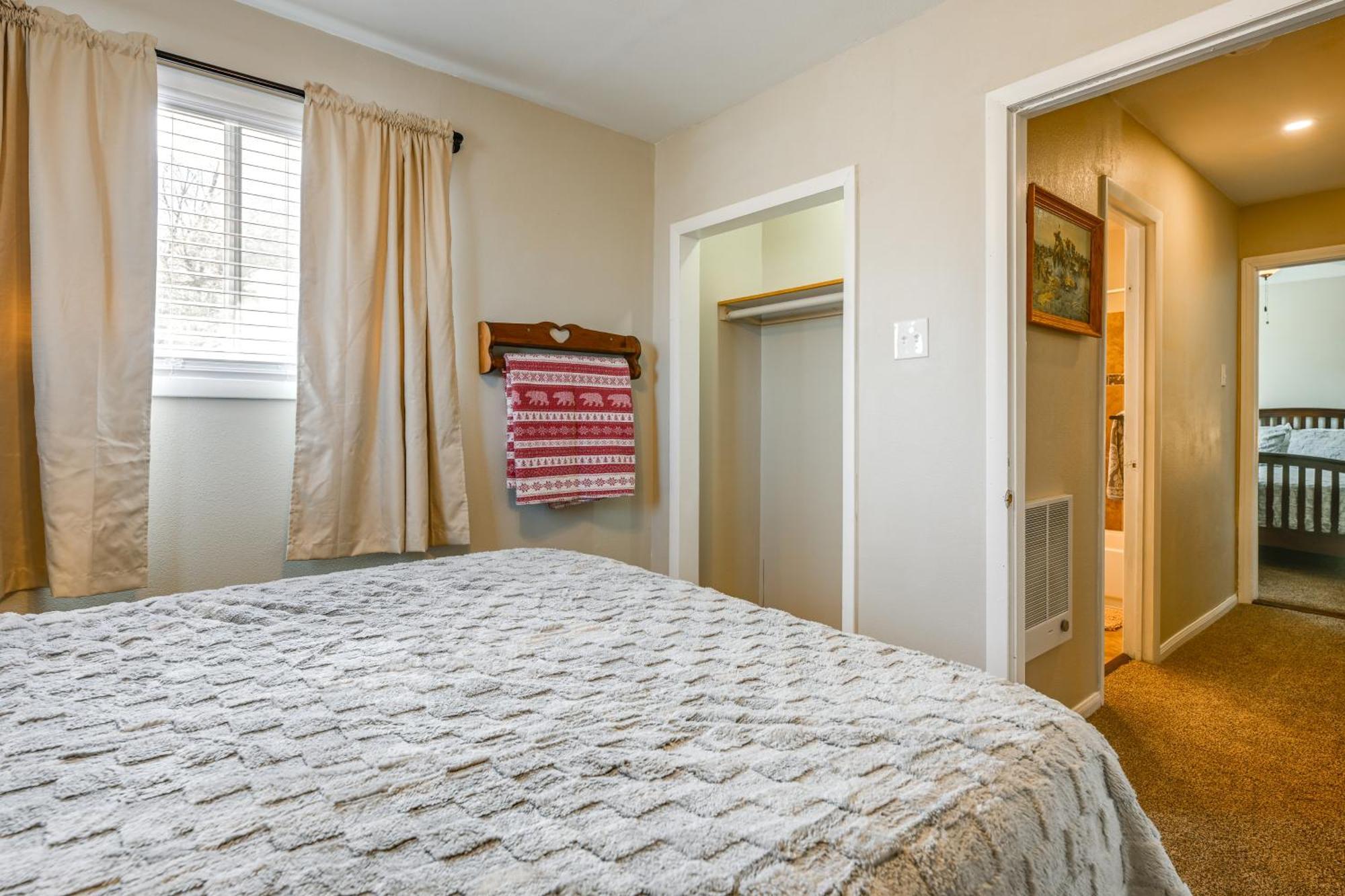 8 Mi To Hiking Home With Patio In Dtwn Pioche Exterior photo